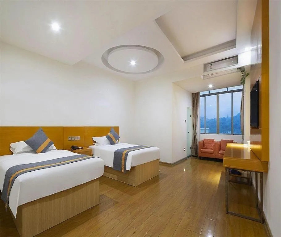 Greentree Alliance Sanya Jiyang District Yalongwan Road Hotel