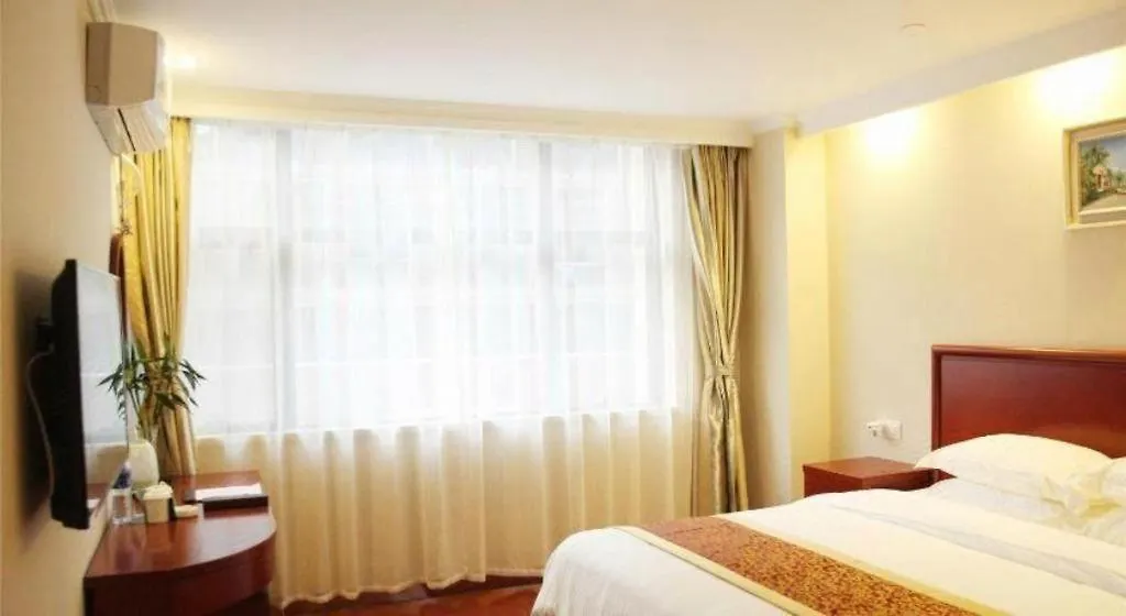 Greentree Alliance Sanya Jiyang District Yalongwan Road Hotel الصين